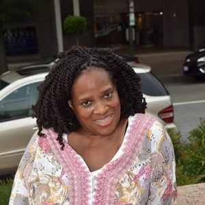 Meet your Posher, Veronica